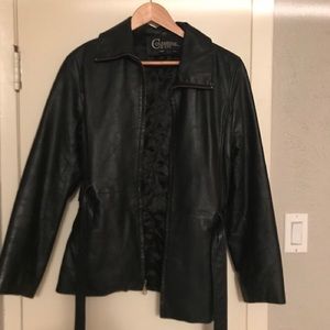 100% leather women’s jacket size small